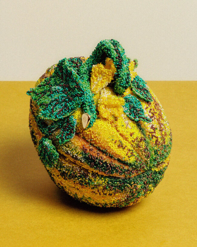 Loewe」初の大型展覧会『ロエベ クラフテッド・ワールド展 クラフトが