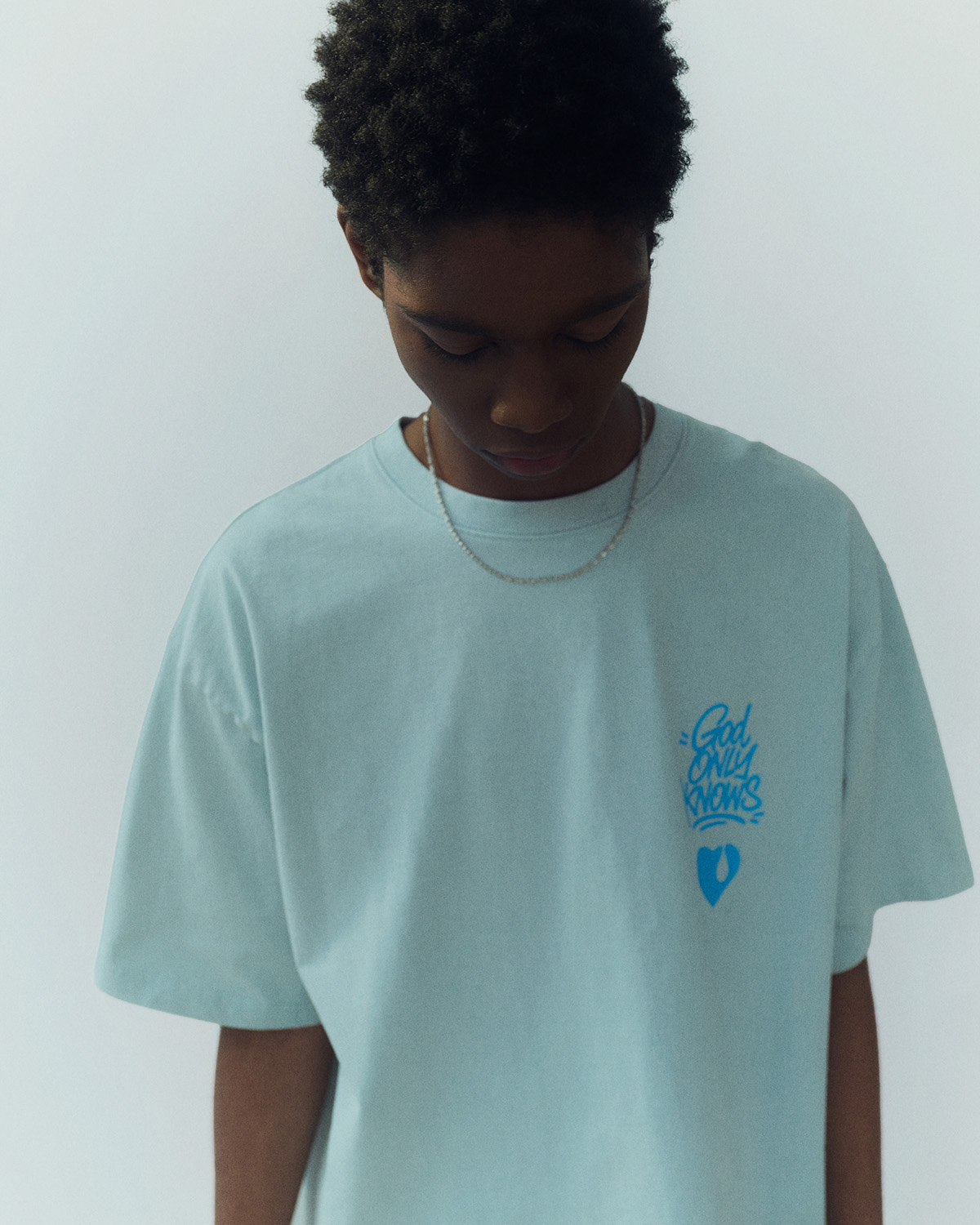 岩田剛典ディレクターの「ゴッド オンリー ノウズ」2026年春夏