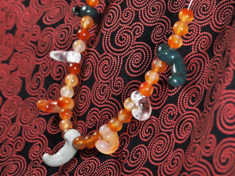 古墳時代・丁子頭・ヒスイ勾玉（大サイズ）