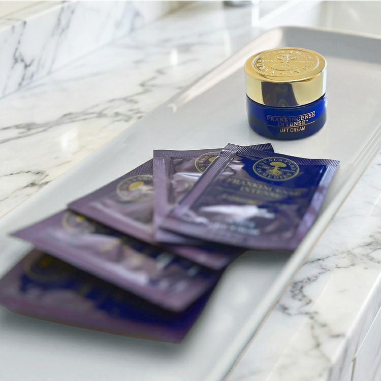 フランキンセンス プレミアムトライアルセット（クリーム＆化粧水