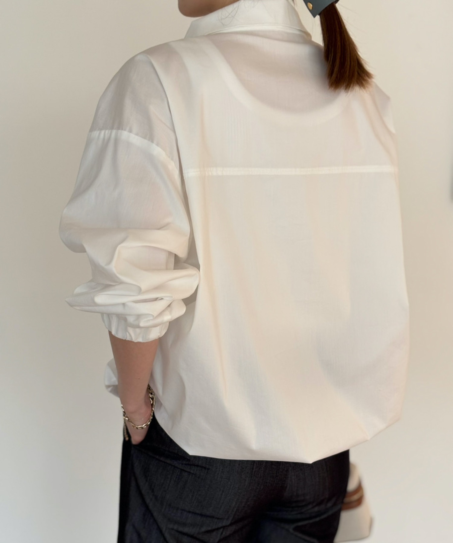 ハーフジップドロストヘムシャツ Emma Taylor│STYLEDOOR スタイルドア