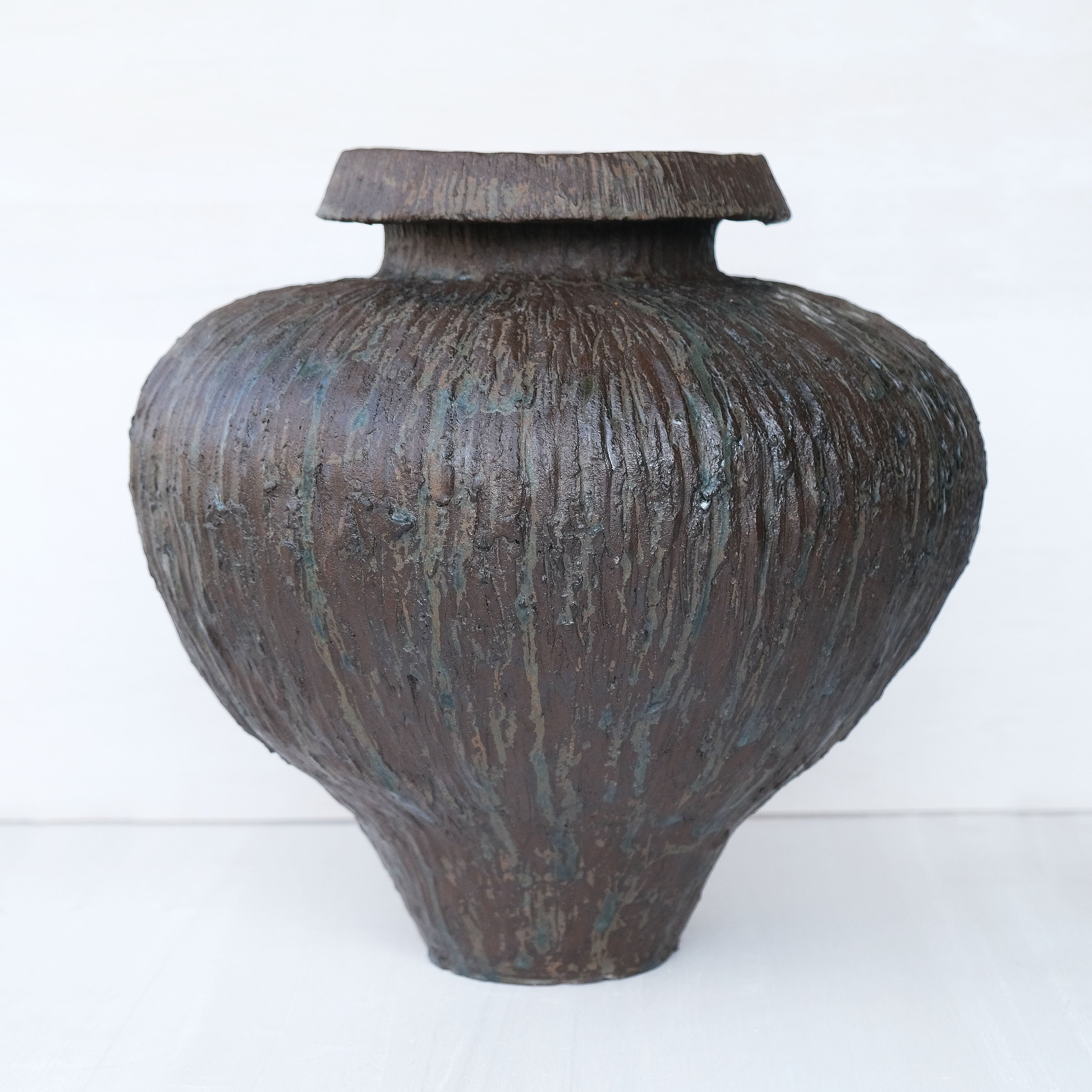 雨模様大壺花瓶 – Ocean Ridge Kiln