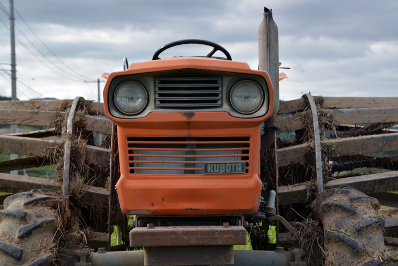 世界の名門トラクタ」は今年40歳。クボタL2601DT「撮りトラ」 | 水戸市