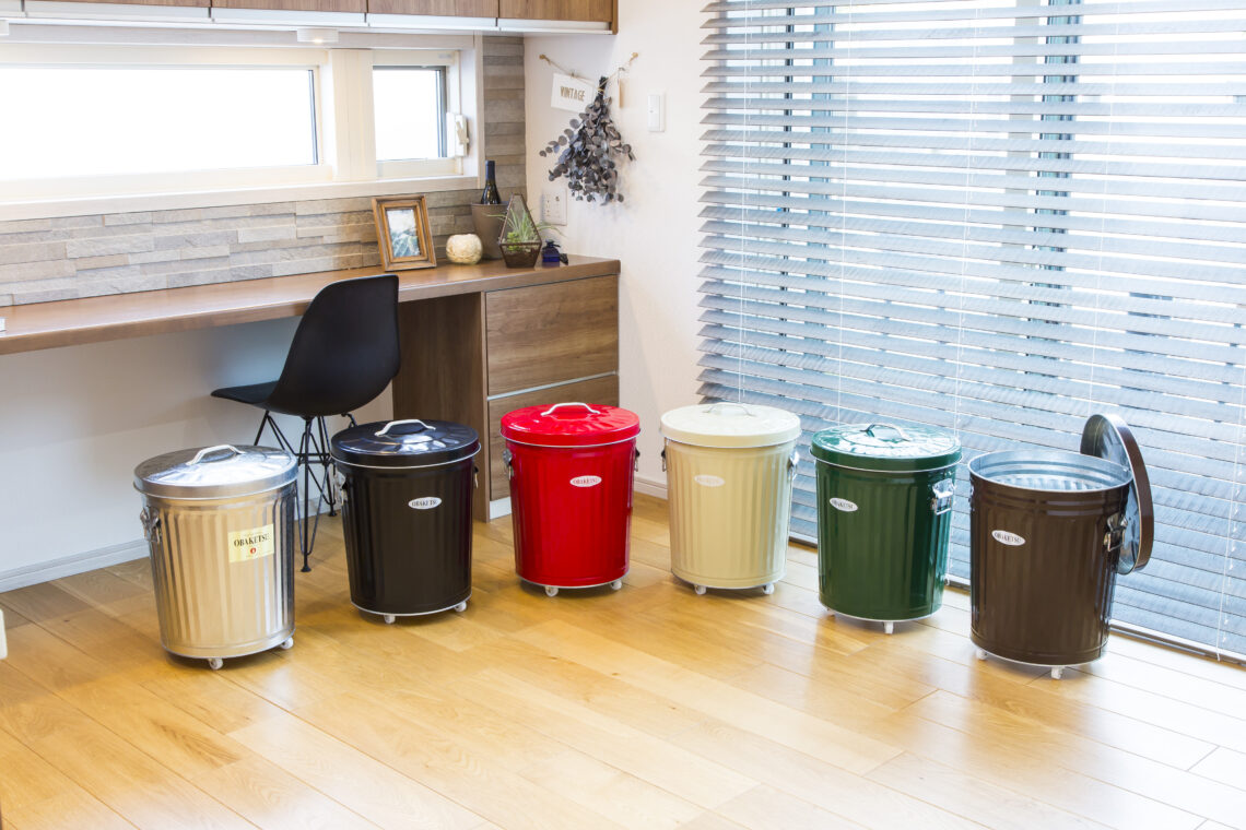 オバケツ│【公式】渡辺金属工業株式会社｜オバケツメーカー 兵庫県