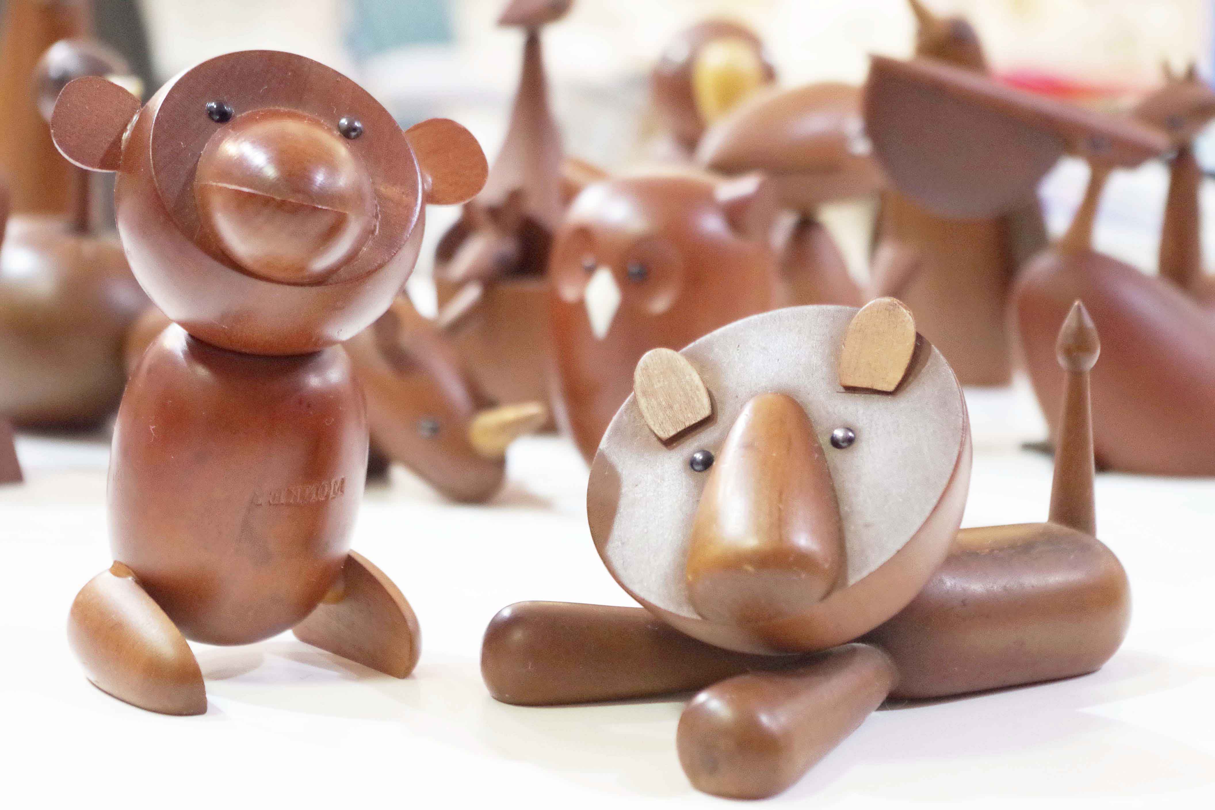 昭和の名品 – 千趣会のロイヤルペットシリーズとは – | 名作家具と