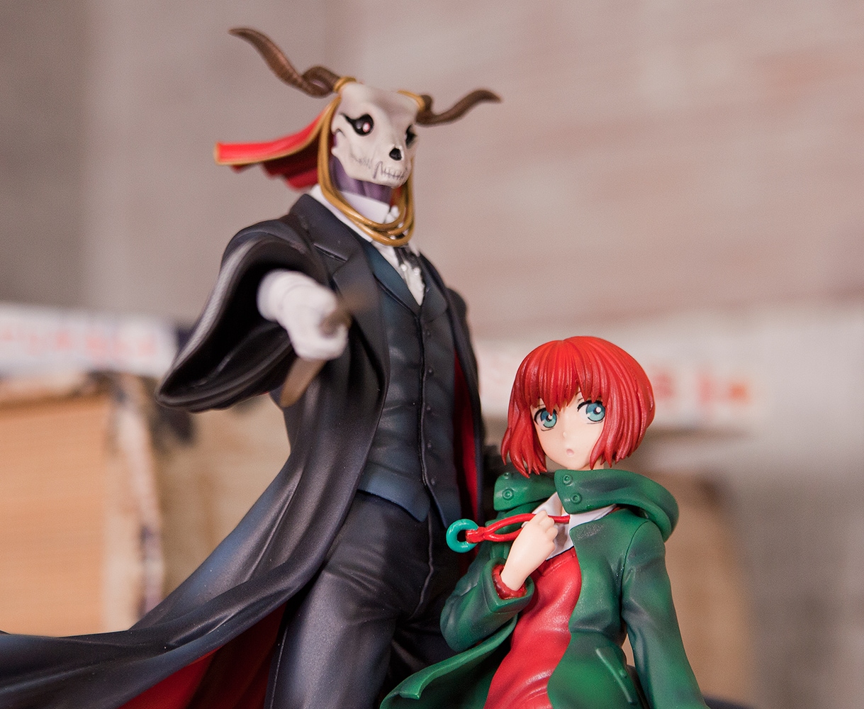 魔法使いの嫁」ヤマザキコレ監修、エリアス＆チセのフィギュアが登場