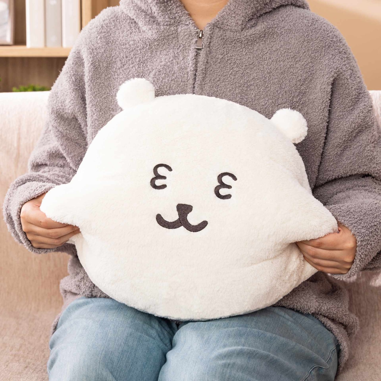 C賞の「おかおクッション」の「ねむいよ」 [画像ギャラリー 11/22