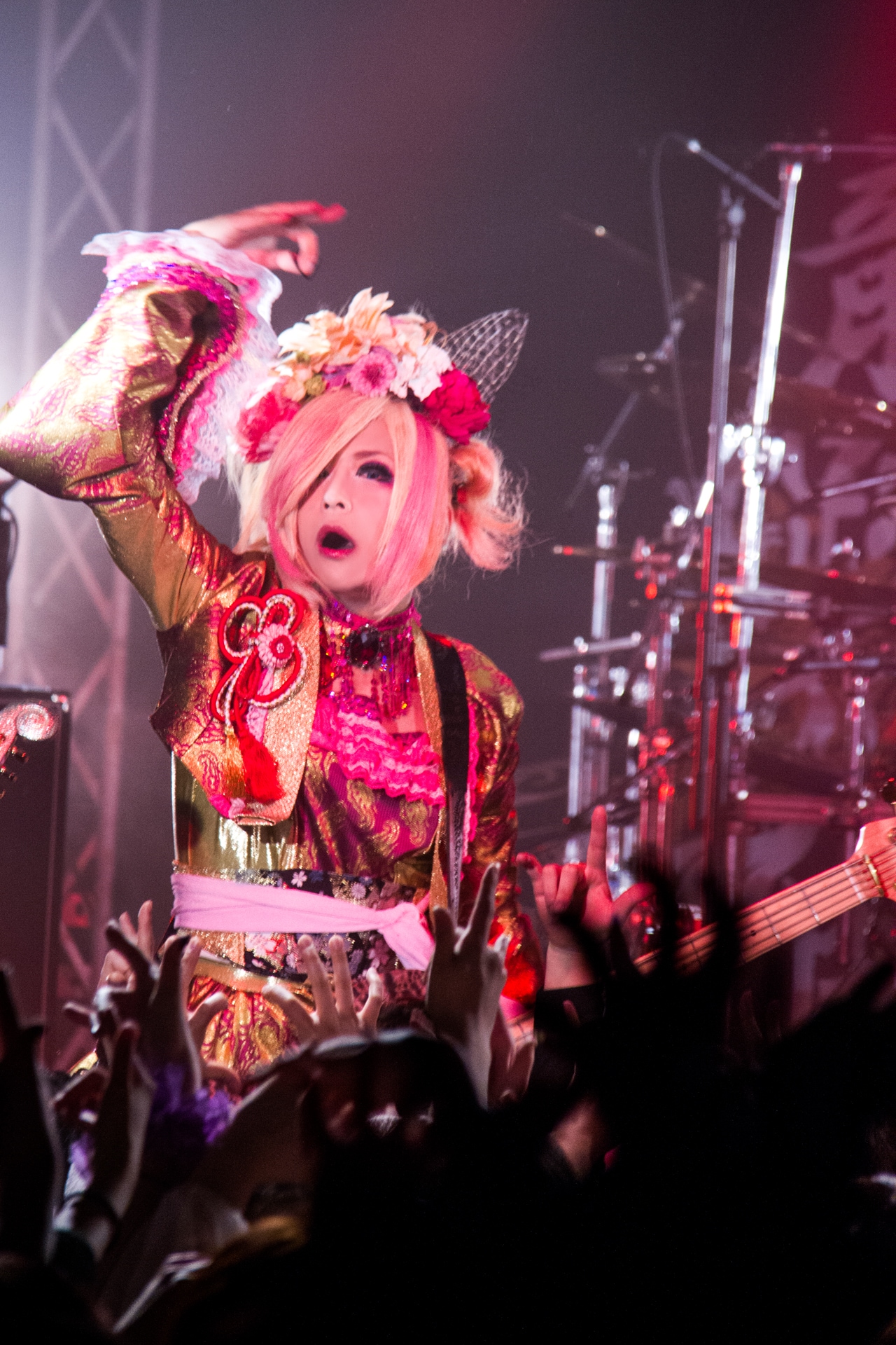 一色日和（B / 己龍） [画像ギャラリー 4/8] - 音楽ナタリー