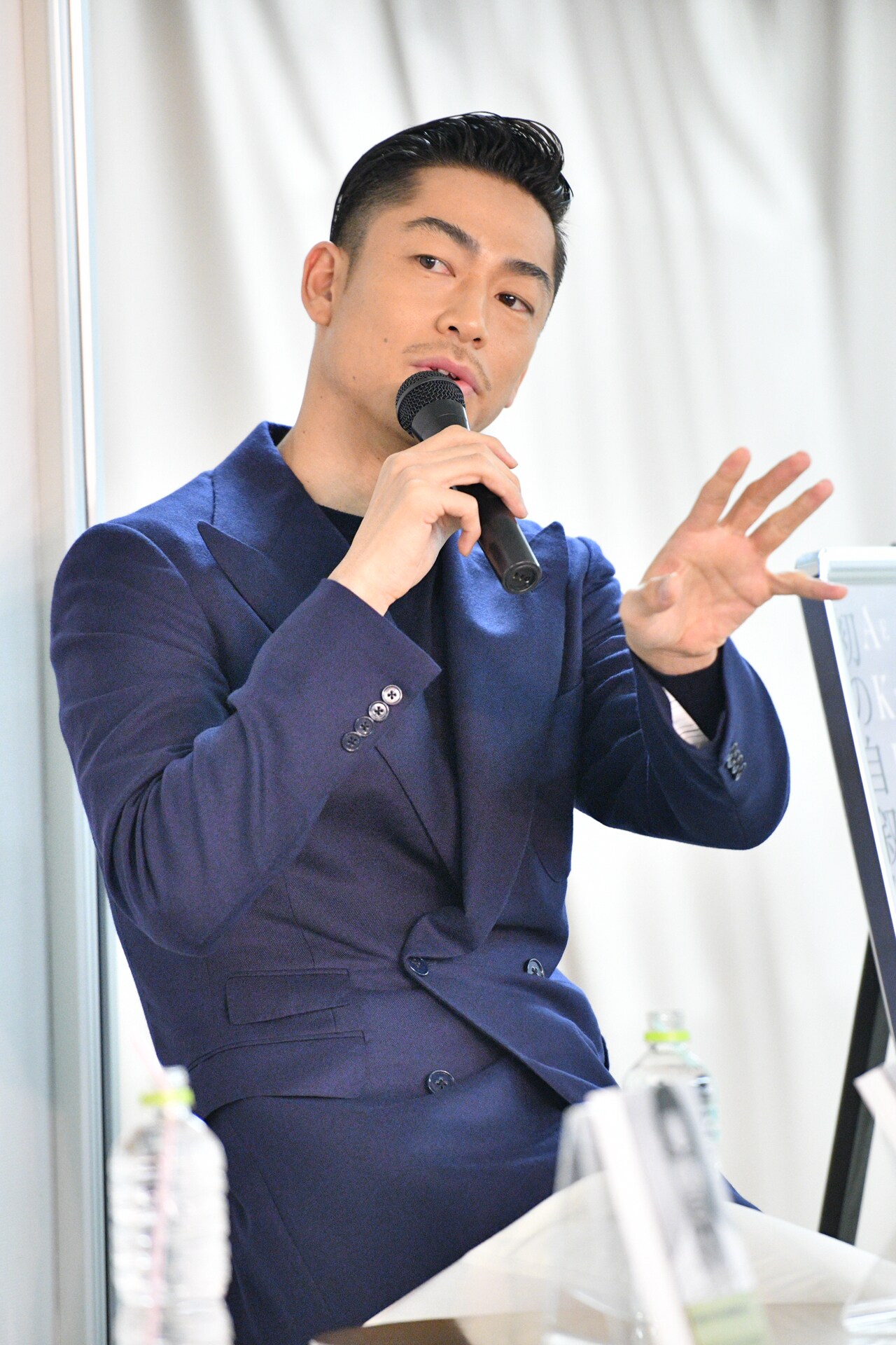 今が旬なEXILE AKIRA、赤裸々に半生つづった自叙伝出版「黒歴史を