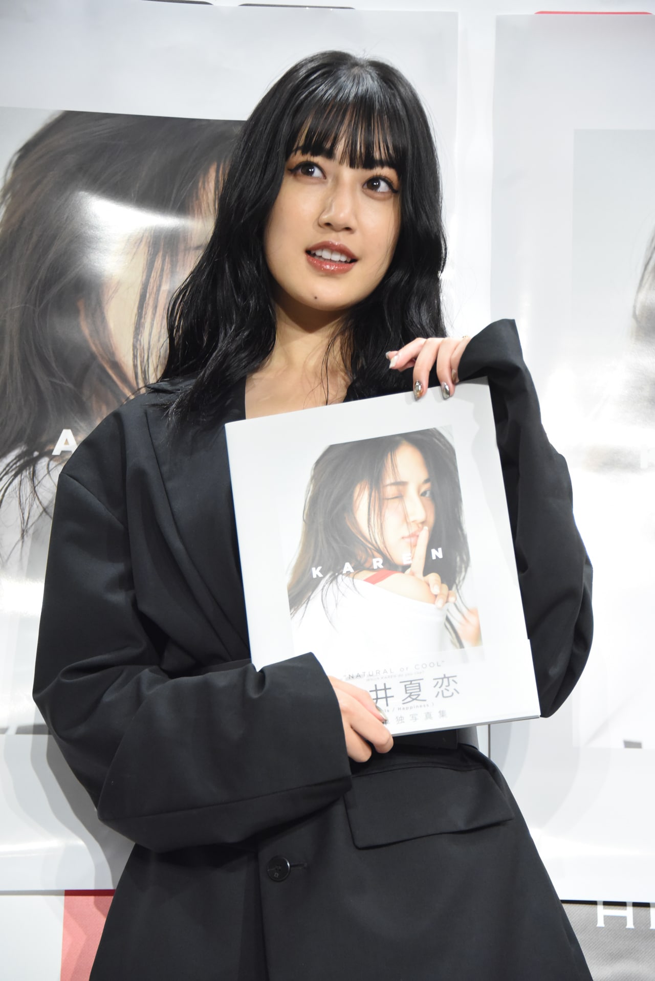 藤井夏恋23歳の誕生日に初の単独写真集刊行「感謝の気持ちでいっぱい