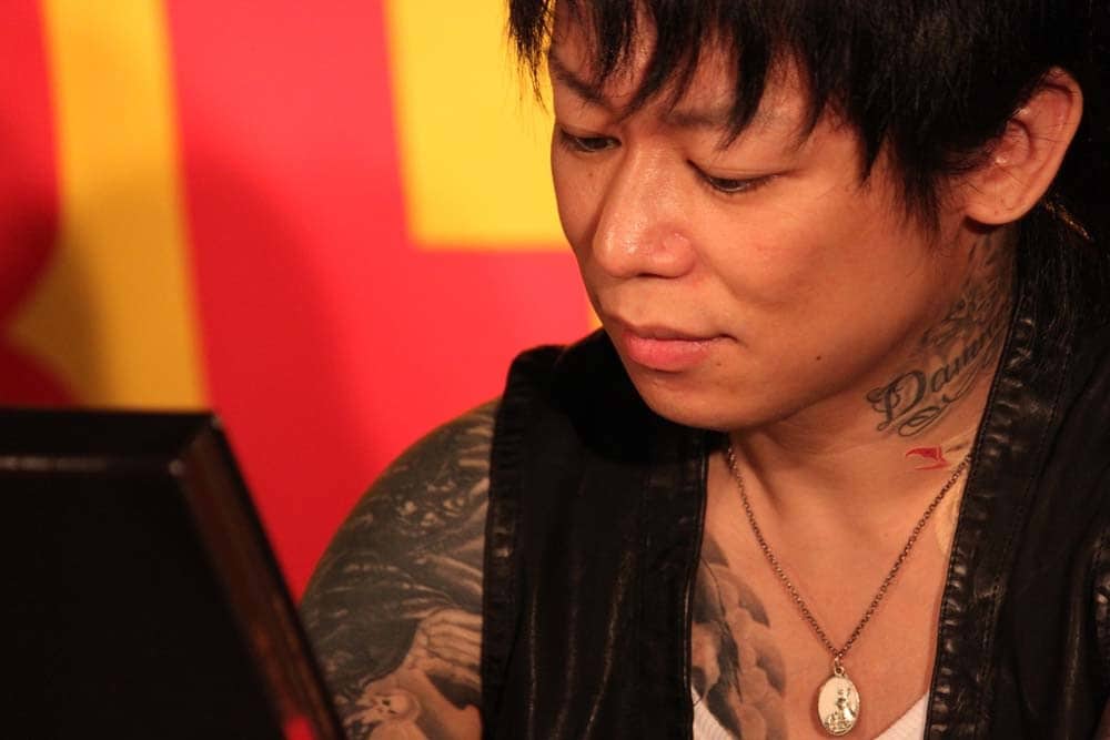 DIR EN GREYアルバム発売記念サイン会に京登場 - 音楽ナタリー