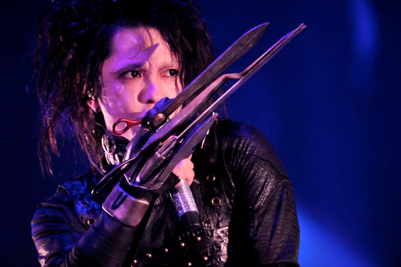 VAMPS、ABC、しょこたん、渡り廊下が神戸で仮装競艶 - 音楽ナタリー