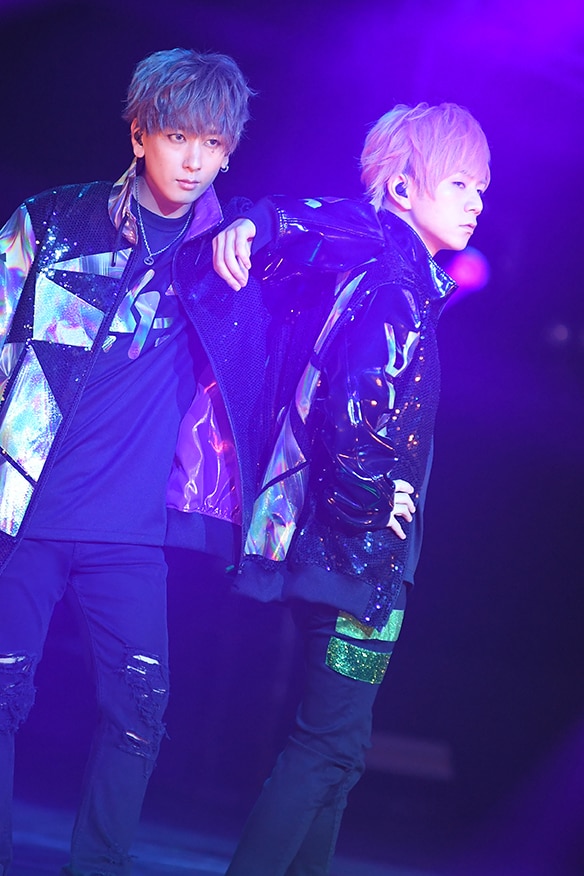 浦島坂田船、新作「RAINBOW」の魅力を余すことなく伝えた初配信ライブ