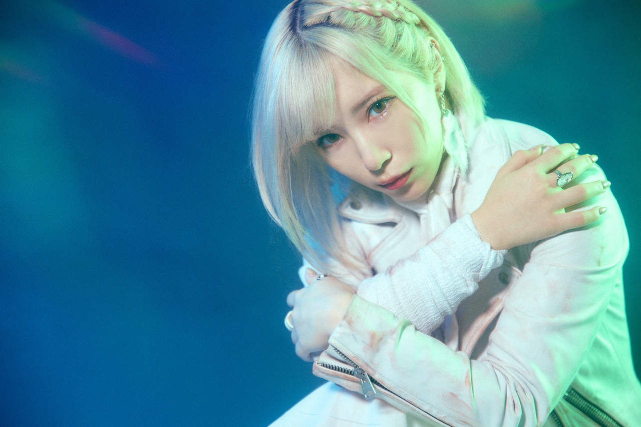 ReoNa「Alive」インタビュー｜痛みを抱き締め、絶望の中で“生きる”意思