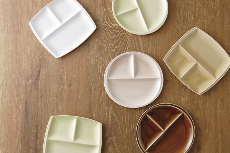 titto 3つ仕切皿(丸) ピンク | 小田陶器公式サイト