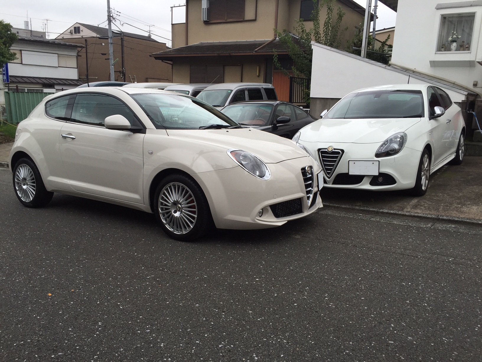 ☆祝”ご納車☆ ALFA MiTo COMPETIZIONE 限定車REGALE (ﾋﾞｱﾝｺｽﾋﾟﾉﾎﾜｲﾄ