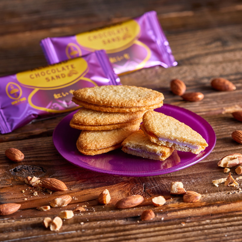 御菓子御殿お取り寄せショップ / アーモンドチョコレートサンド紅いも