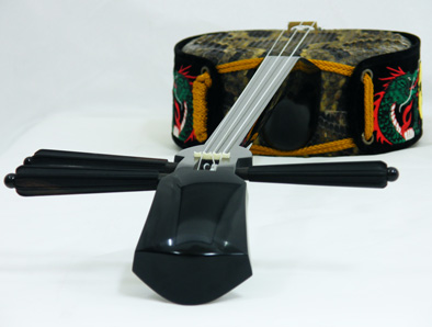 仲嶺三線店 （仲嶺 幹）|沖縄県三線製作事業協同組合