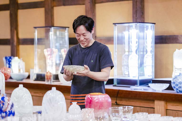 富山の「おいしい」を彩る、 美しきガラス作品の世界。「Taizo Glass