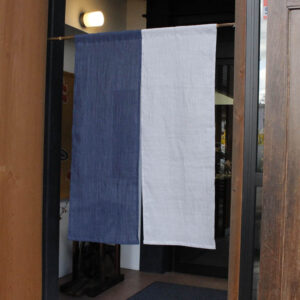 縮のれん 十二布 縞 黒 | IONOストア - 小千谷縮を独自に改良した麻の