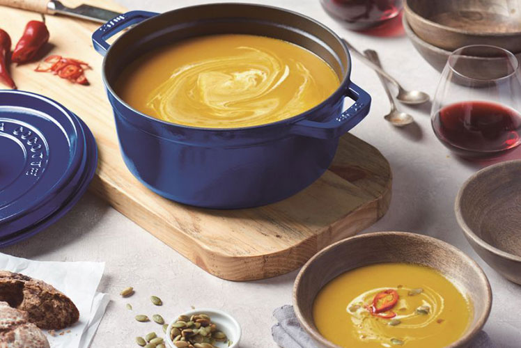 フランス製鋳物ホーロー鍋「staub（ストウブ）」の人気カラー