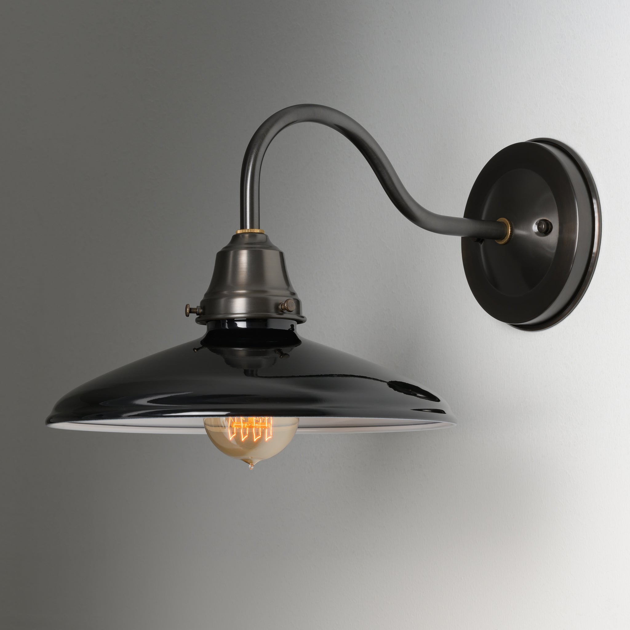 GNS-2Warn-10_03_2048x.jpg?v=