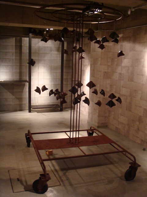 Anatomy hanger 2.0 « 刹那の詩 SONGS OF IMPERMANENCE. DEVOA