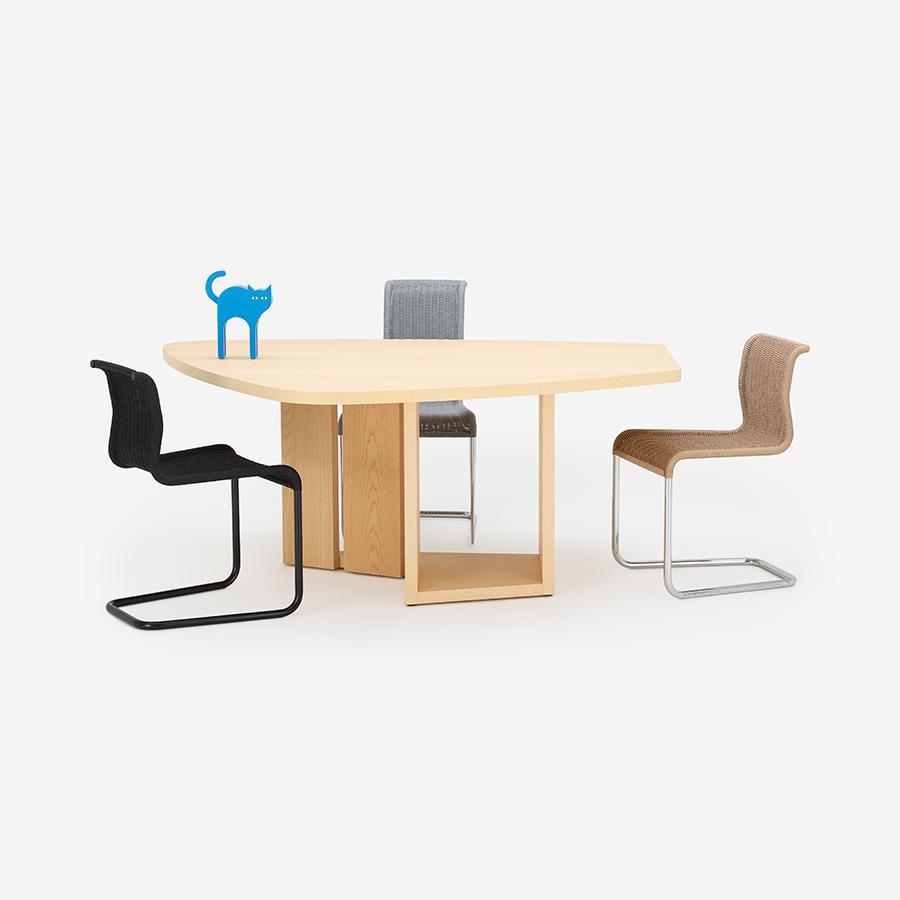 ACTUS(アクタス) 【新商品】 ［数量限定］TECTA | CAT BLUEなどの