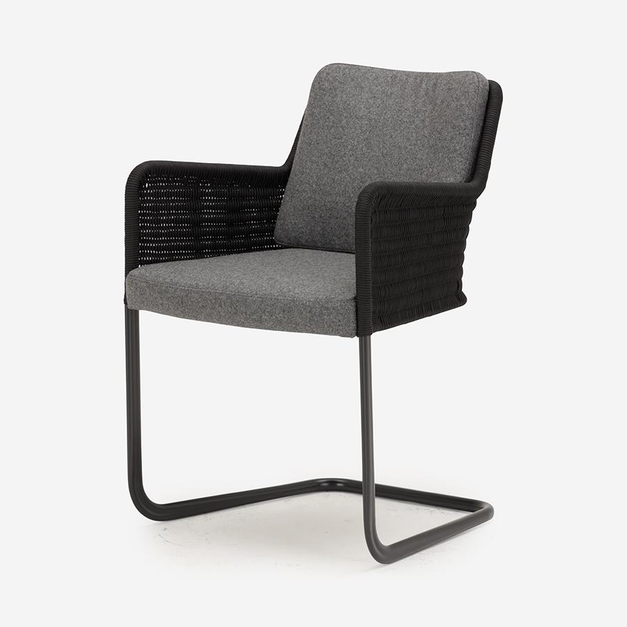 TECTA | D43 チェア BLACK / CELIA0218｜【公式】ACTUS online｜家具