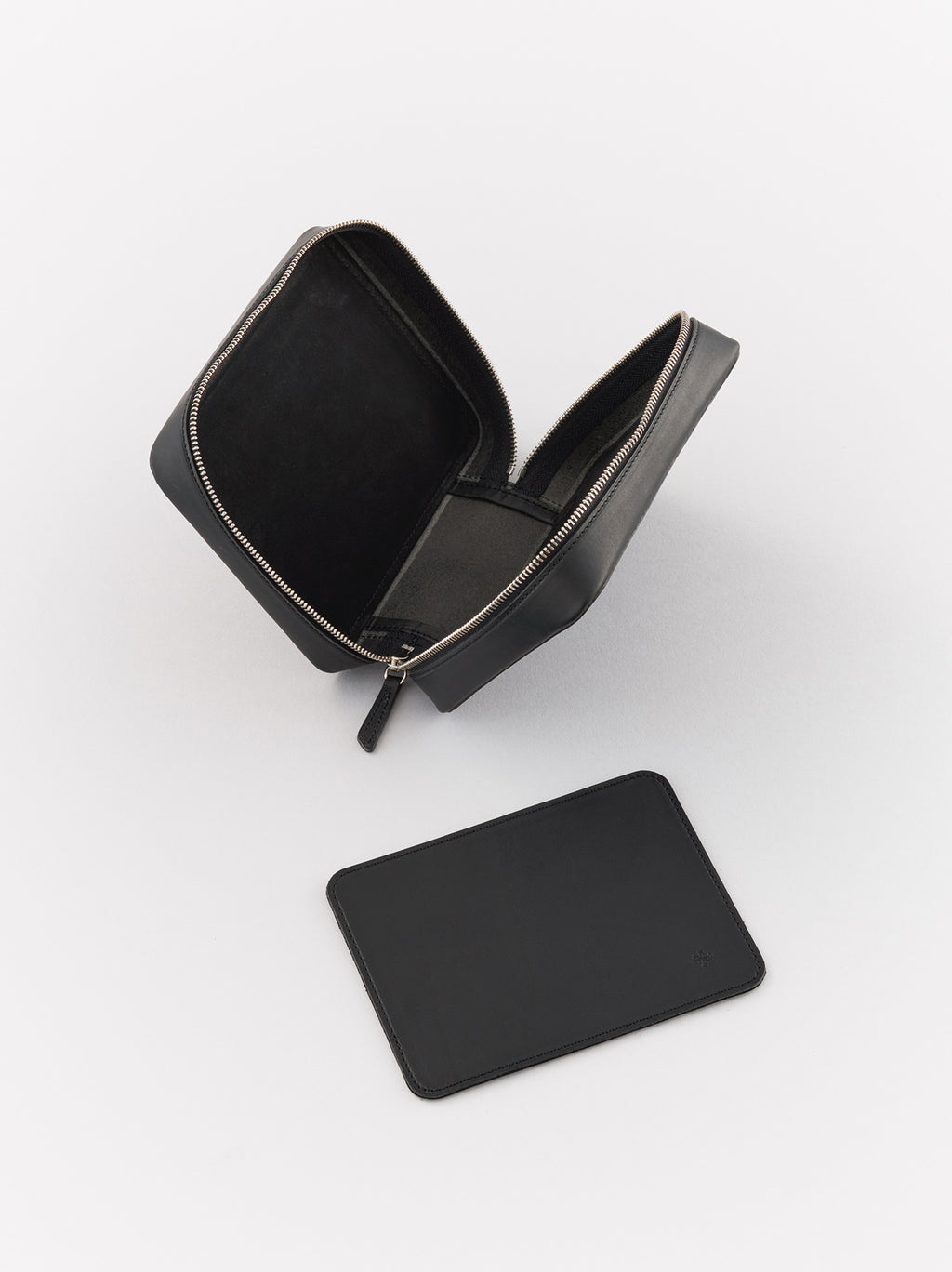 Gadget case – ARTS&SCIENCE ONLINE SELLER