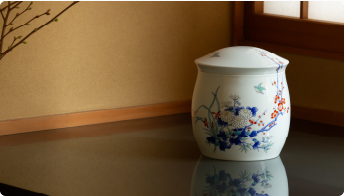 染錦瓢絵）蓋付湯のみセット|有田焼の老舗-香蘭社オンラインショップ