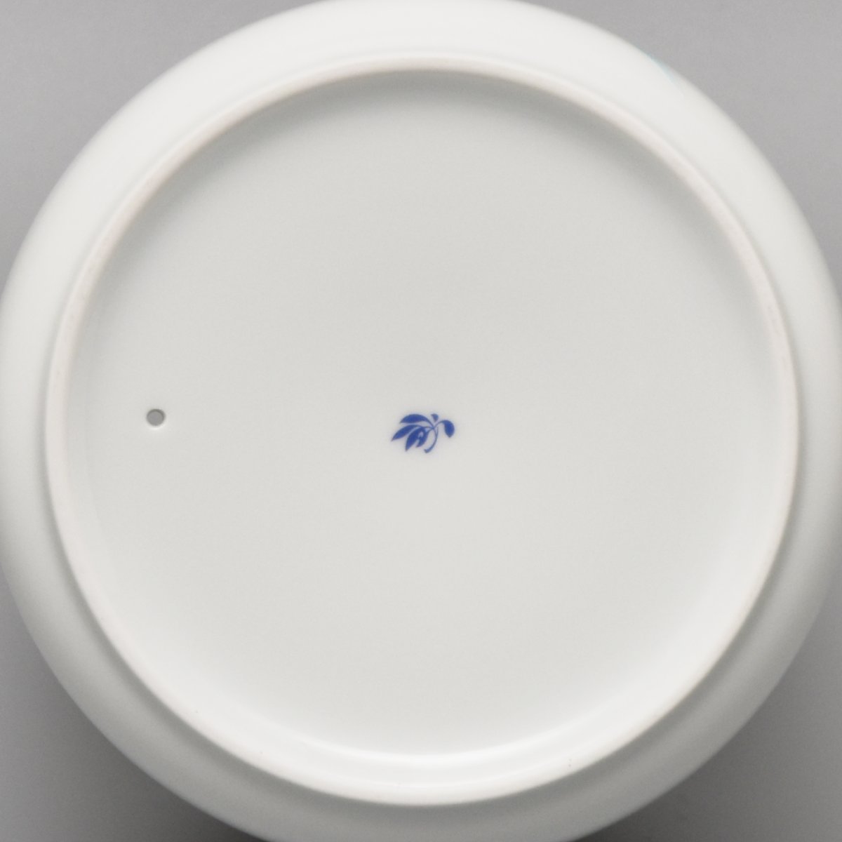 山水）筒型5寸骨壺|有田焼の老舗-香蘭社オンラインショップ