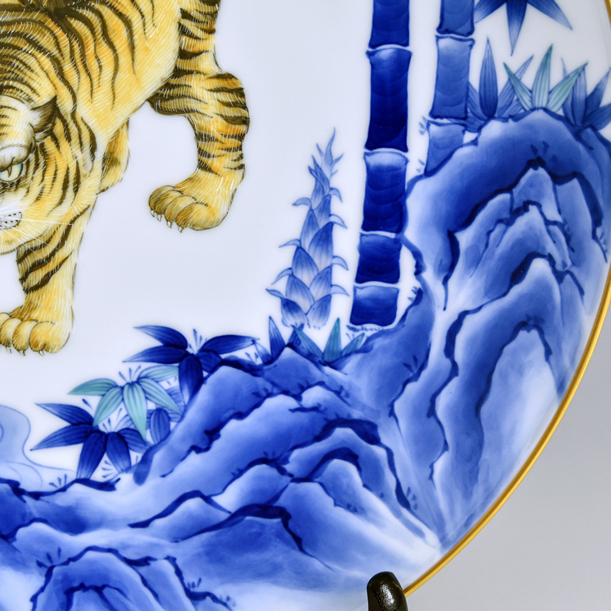 染錦竹寅文）飾り皿|有田焼の老舗-香蘭社オンラインショップ