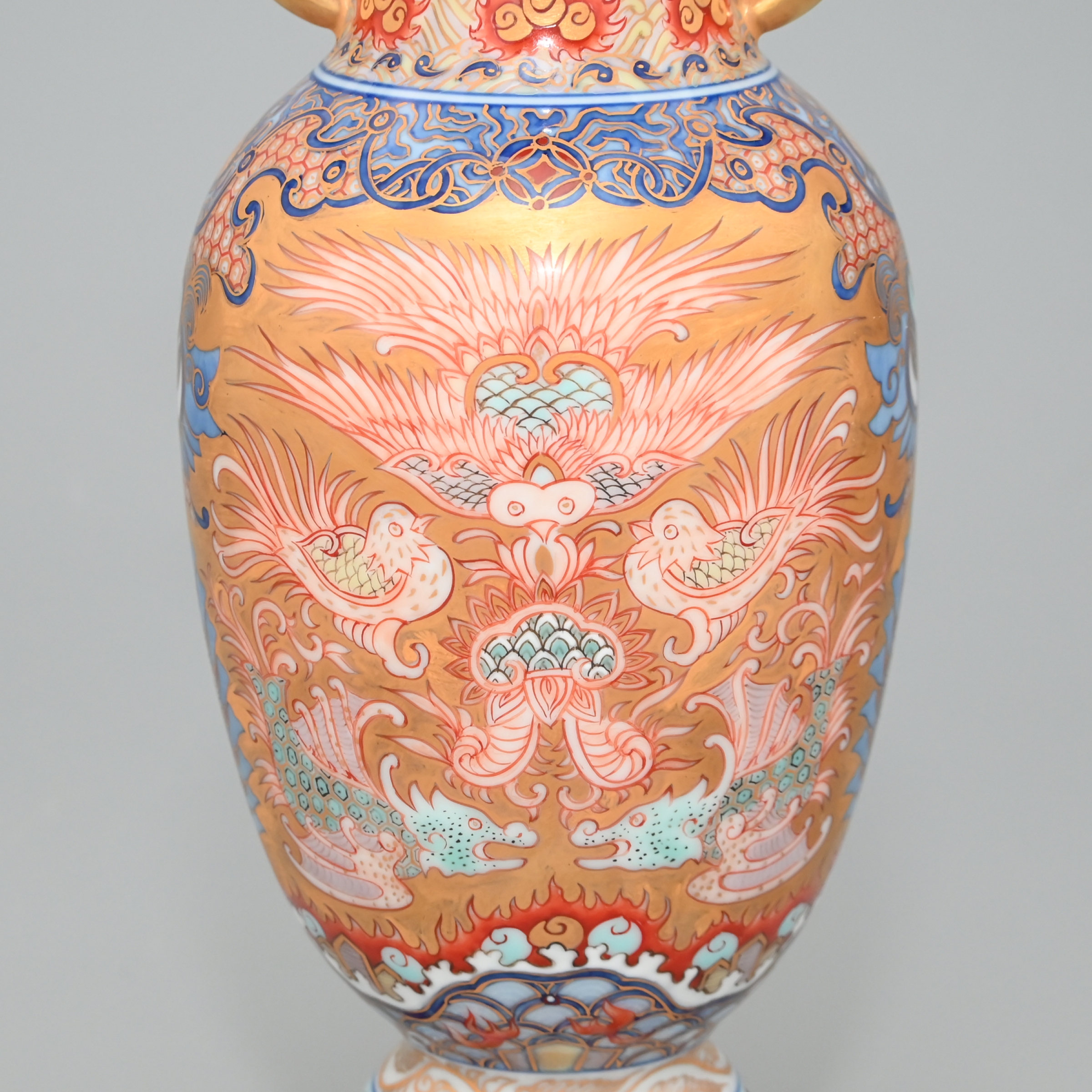 色絵鳳凰応龍文）耳付花瓶|有田焼の老舗-香蘭社オンラインショップ