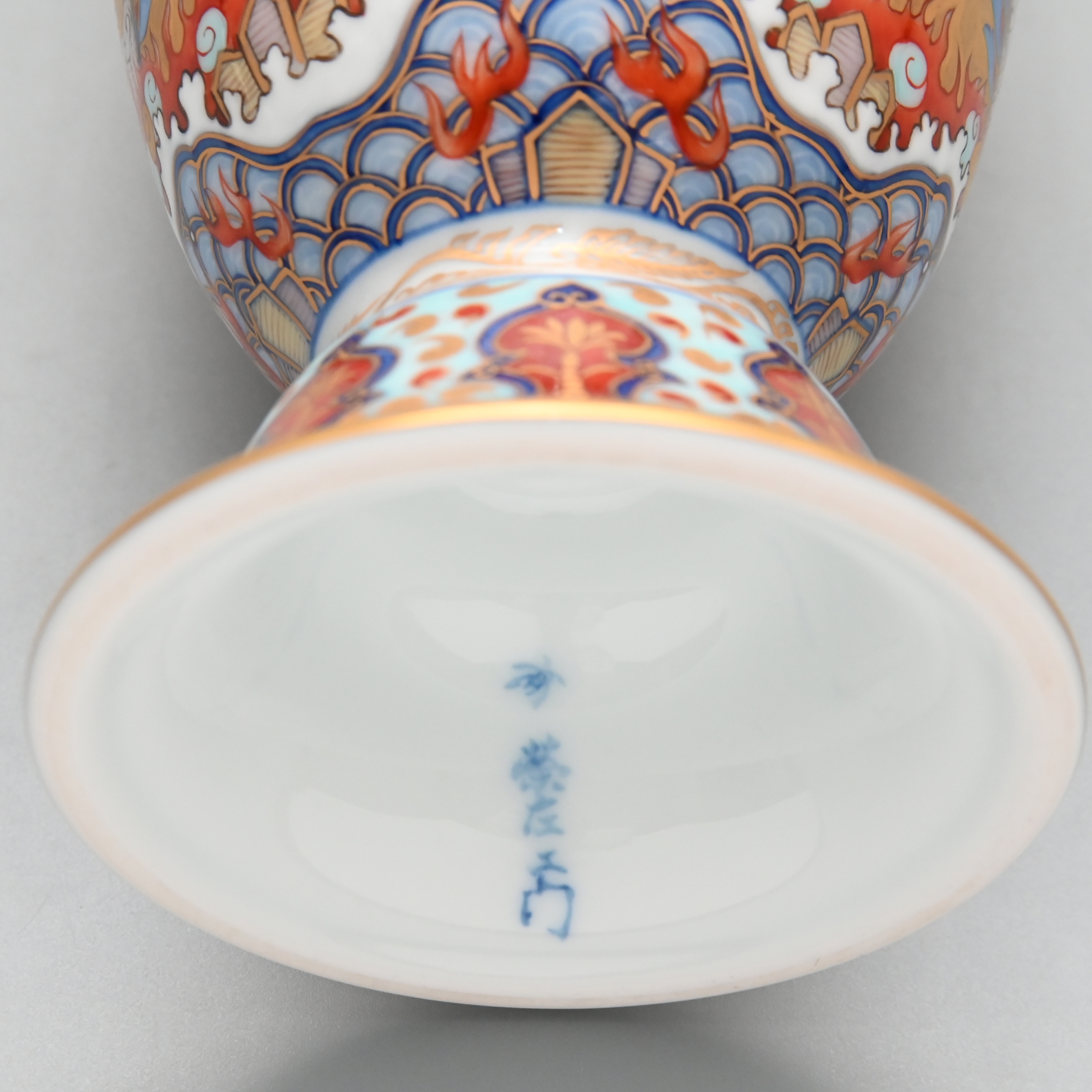 色絵鳳凰応龍文）耳付花瓶|有田焼の老舗-香蘭社オンラインショップ