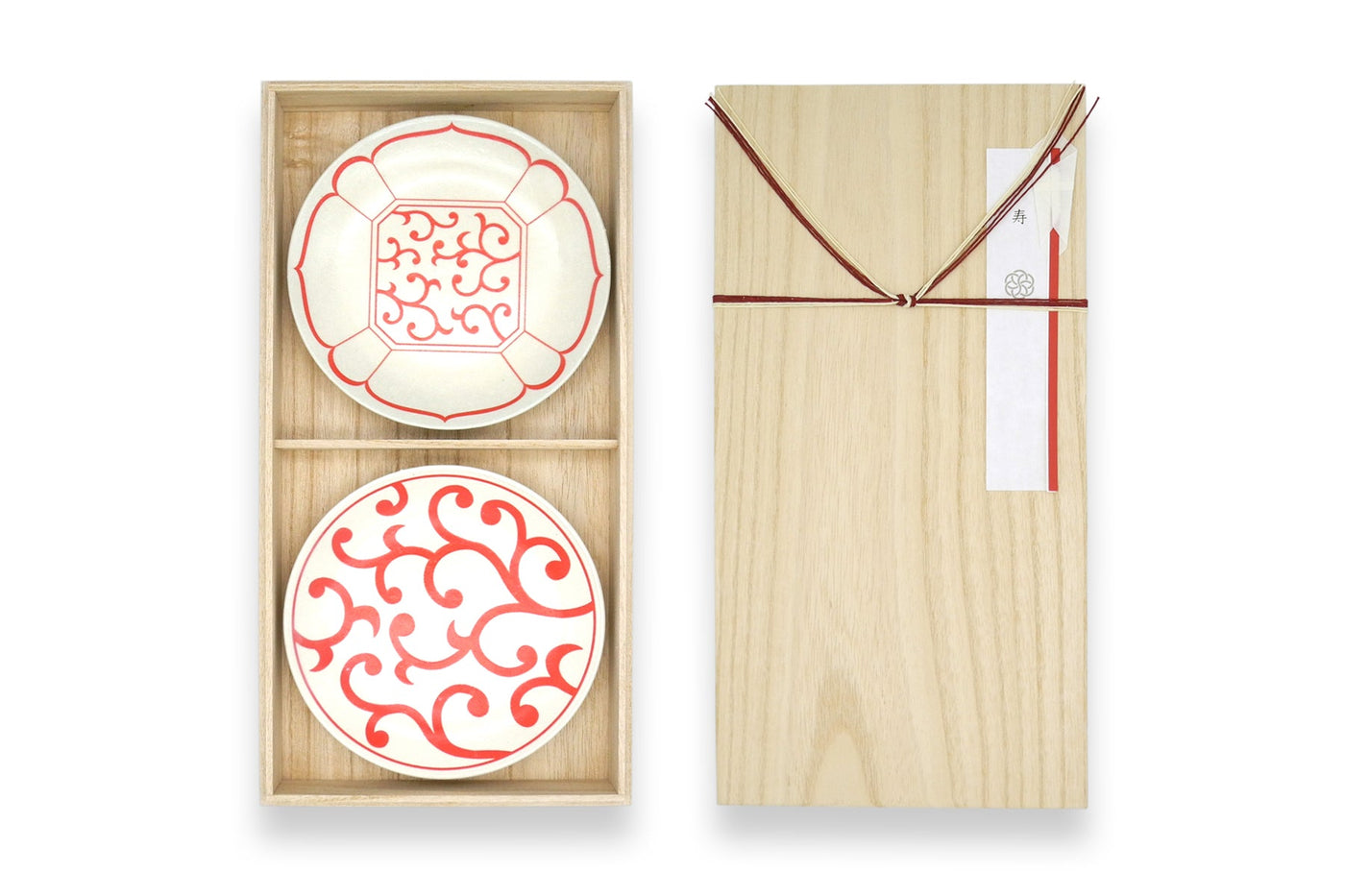 引出物 染付五寸皿 赤 2枚セット – HIGASHIYA Online Shop