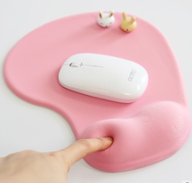 アームレスト付マウスパッド | オリジナルノベルティ・オリジナル