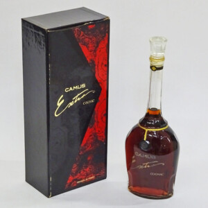 カミュ ミシェル ロイヤル バカラボトル 化粧箱入 | お酒買取エイブイ