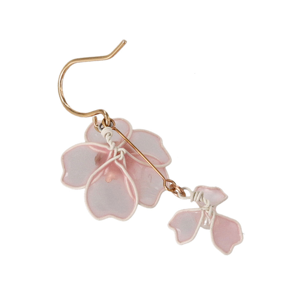 ピアス ニッケルフリー メタル ダブル 桜 花 ワイヤーフラワー パール