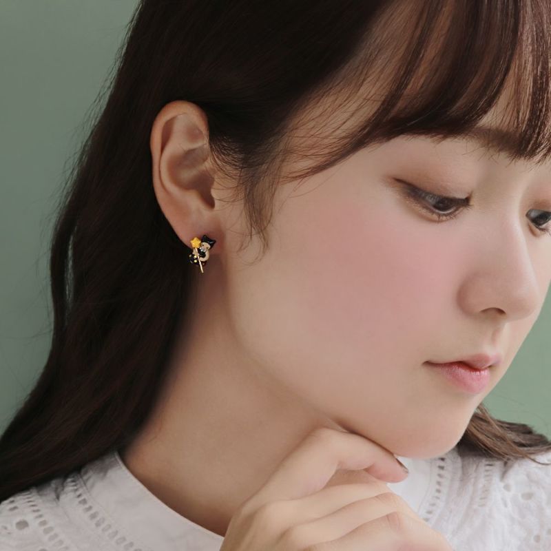 Ayatorie/アヤトリエ】ネコのハロウィンピアス – OSEWAYAオンラインストア