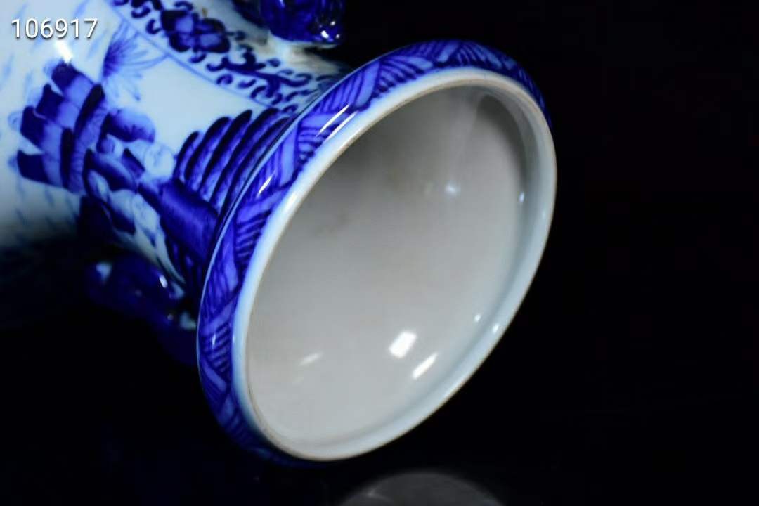 大清康熙时期荣锦堂制青花人物挂耳瓶- 亚太艺术品- 亚太艺术品- 麦稀奇