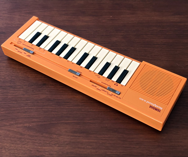 organ69 : [mo147]Yamaha HandySound HS-400
