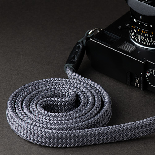 ROCK'N ROLL | フラットロープ カメラストラップ ｜シルバーグレイ