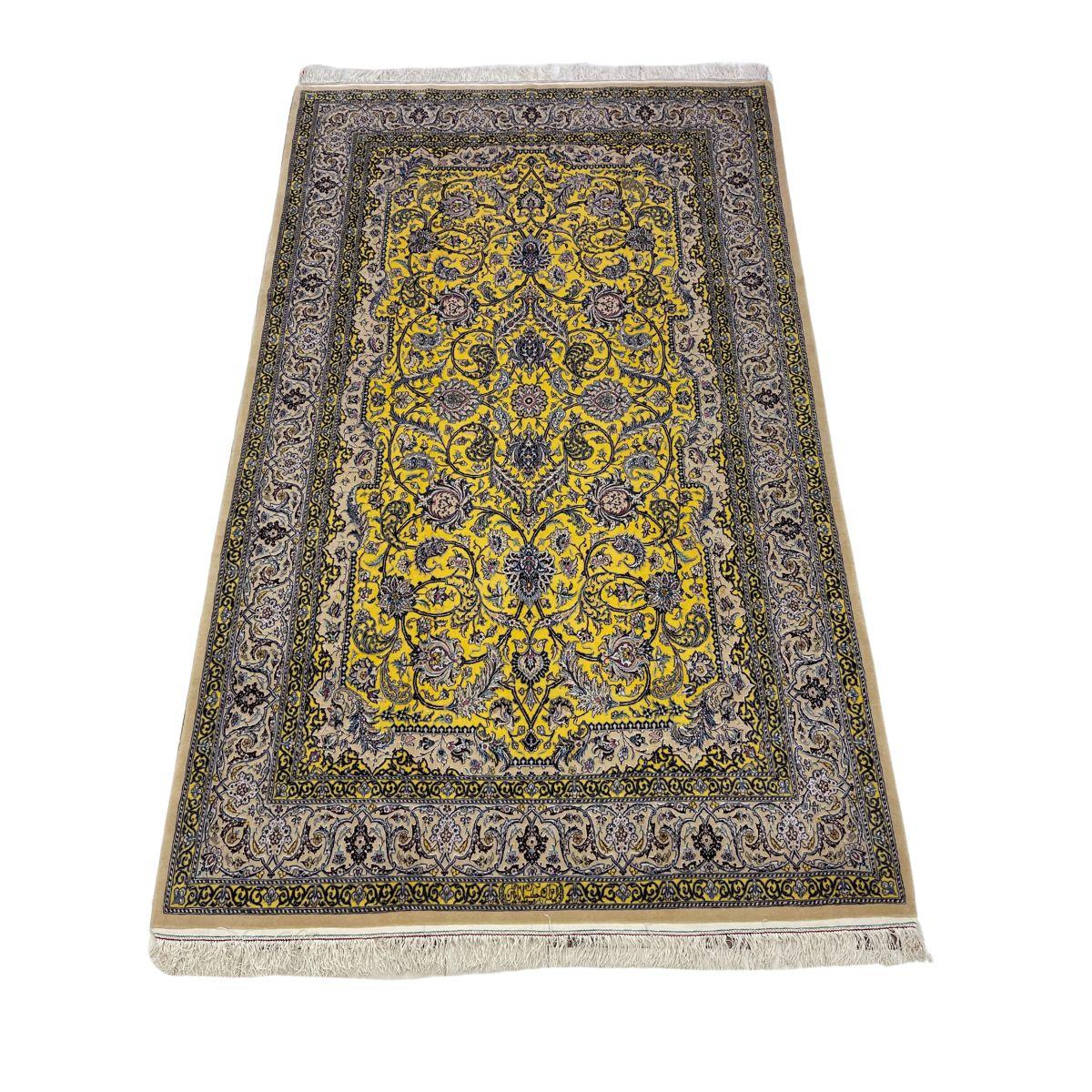 ペルシャ絨毯 新品 153x112 手織り クルド・ グーチャン産 persia