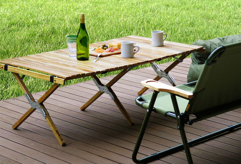 WOOD ROLL TOP TABLE | OUTPUT LIFE