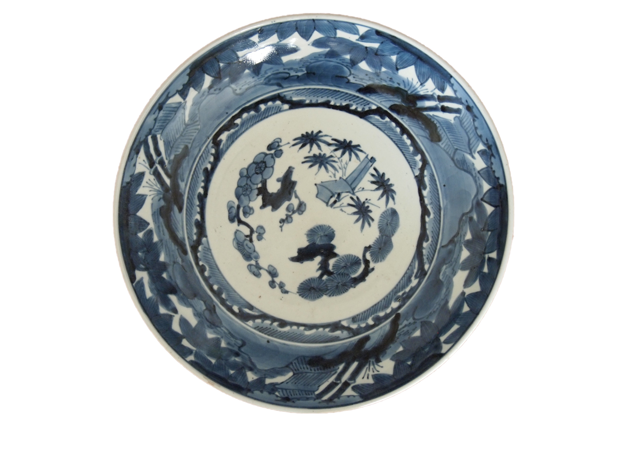 伊万里焼を知る｜繊細な手技の「染付」、味のある「印判」。使い分けて