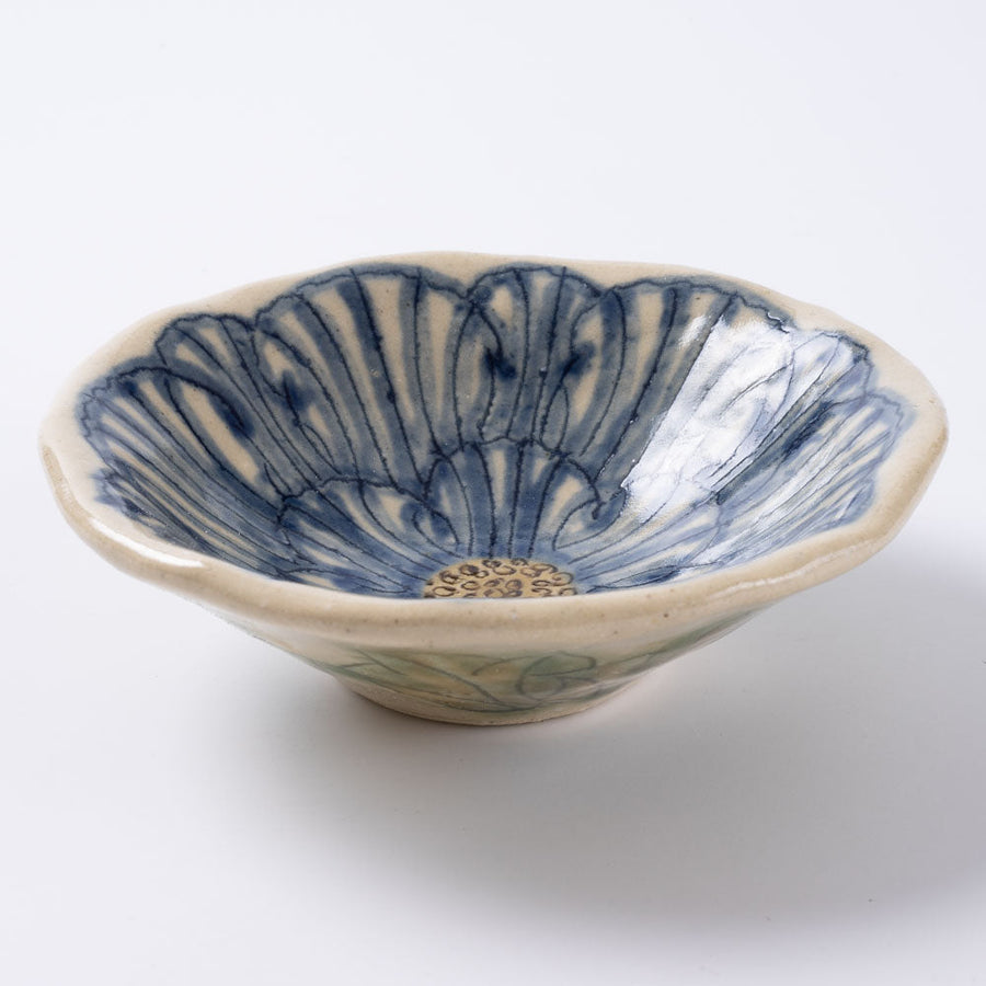 作家 加藤芳平 牡丹花 豆鉢（青） ¥1,870 大人の焼き物