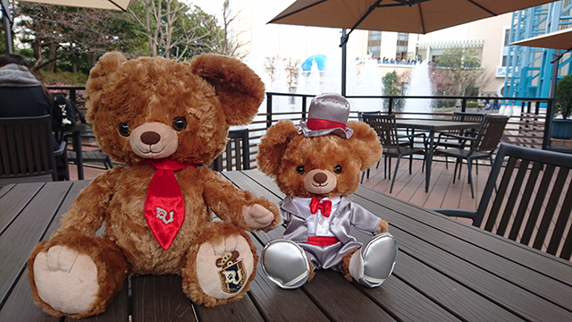 ぬい撮り：『ユニベアシティ』モカを連れてディズニーファンイベント