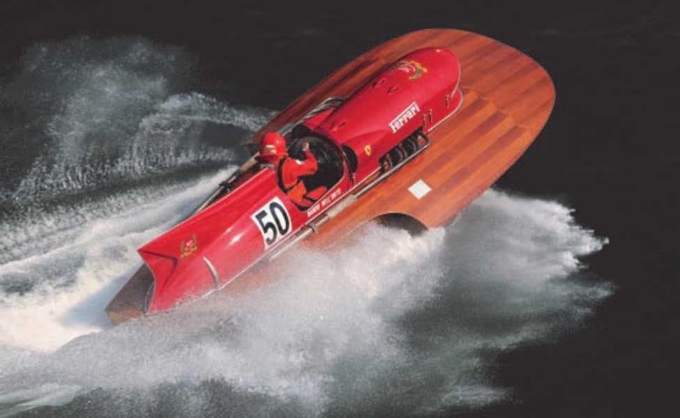 世界唯一！フェラーリF1エンジン搭載のスピード記録ボートが動態復元