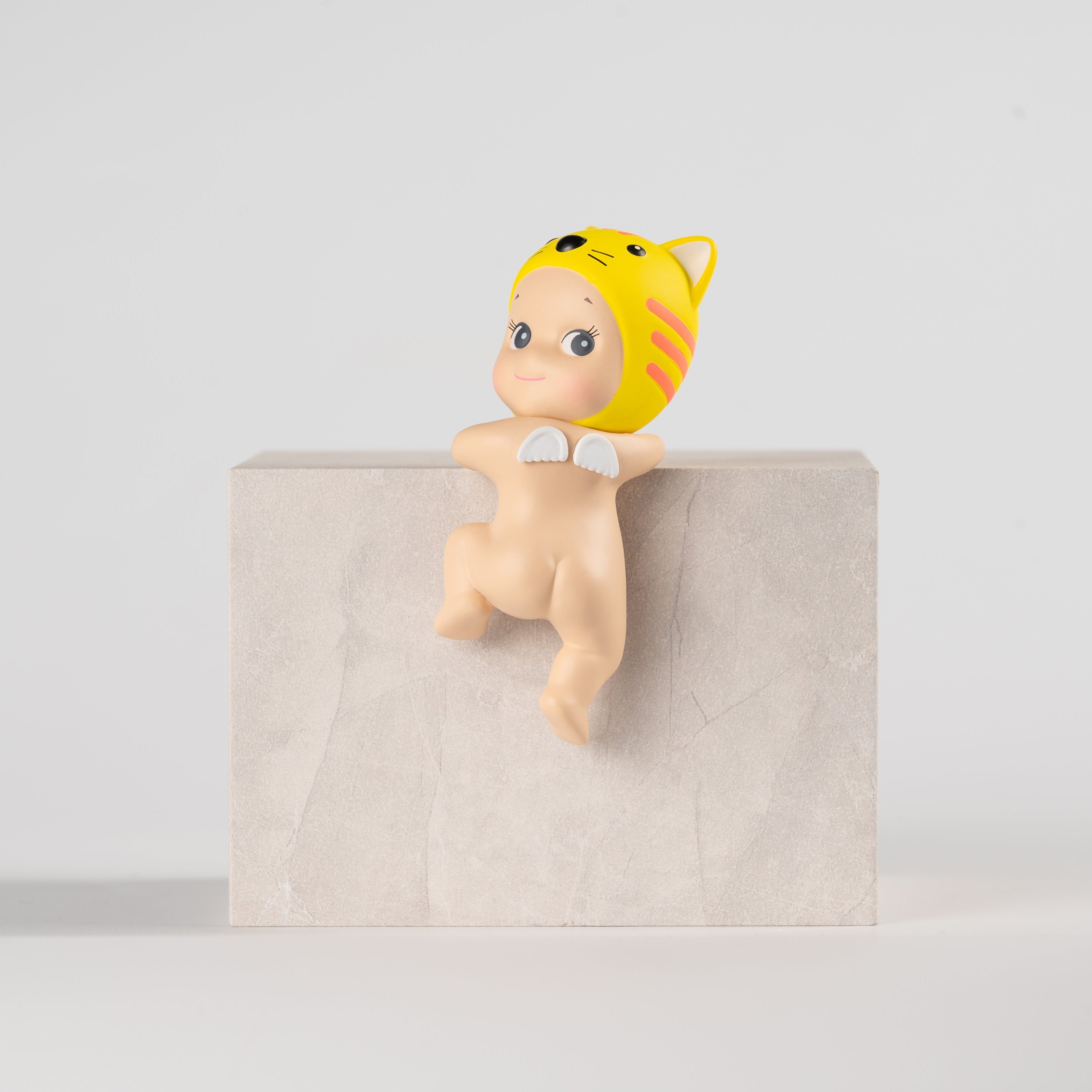 Sonny Angel - HIPPERS - Looking Back Series - Blind Box Decorative